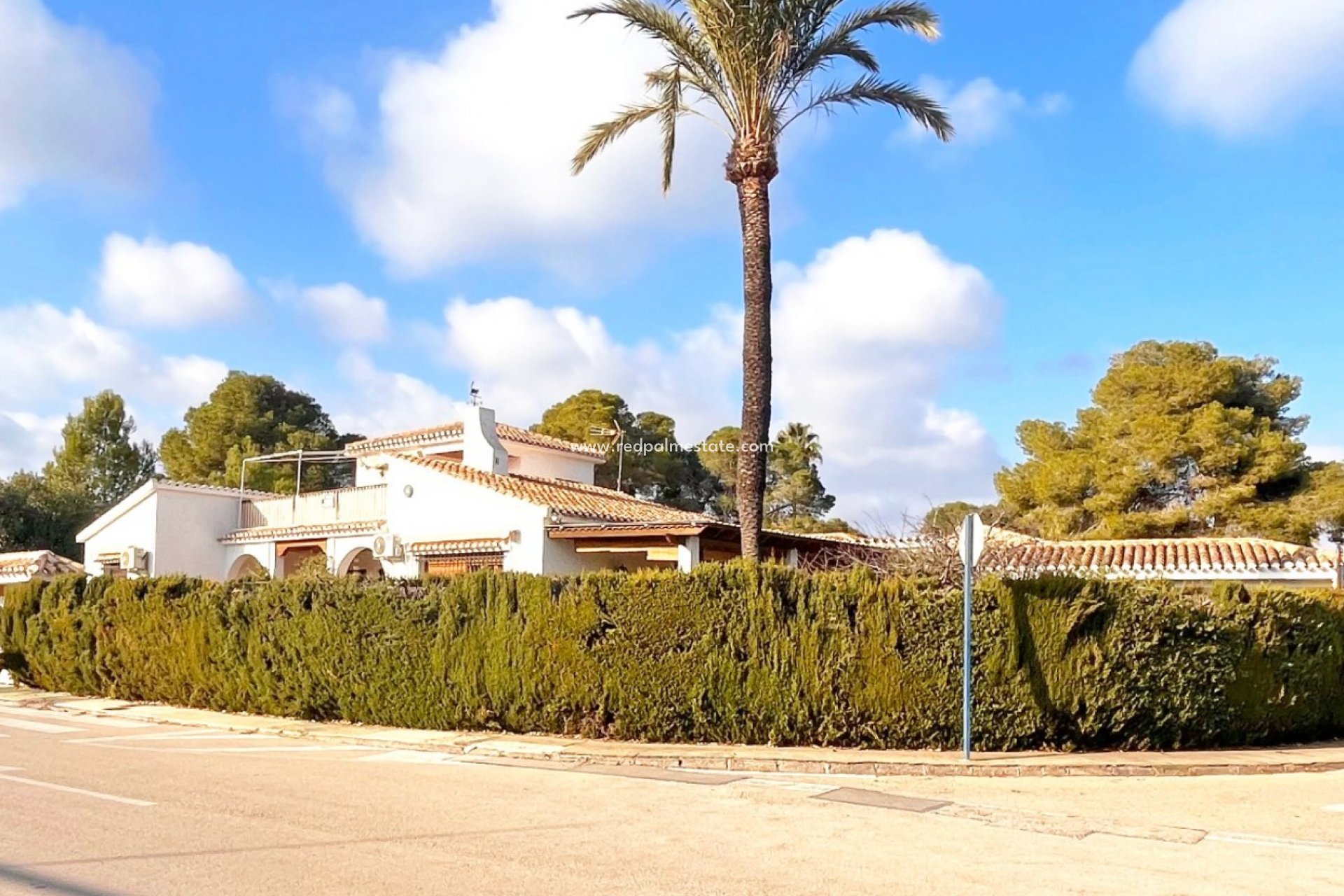 Herverkoop - Vrijstaande villa -
Orihuela Costa - Dehesa de campoamor