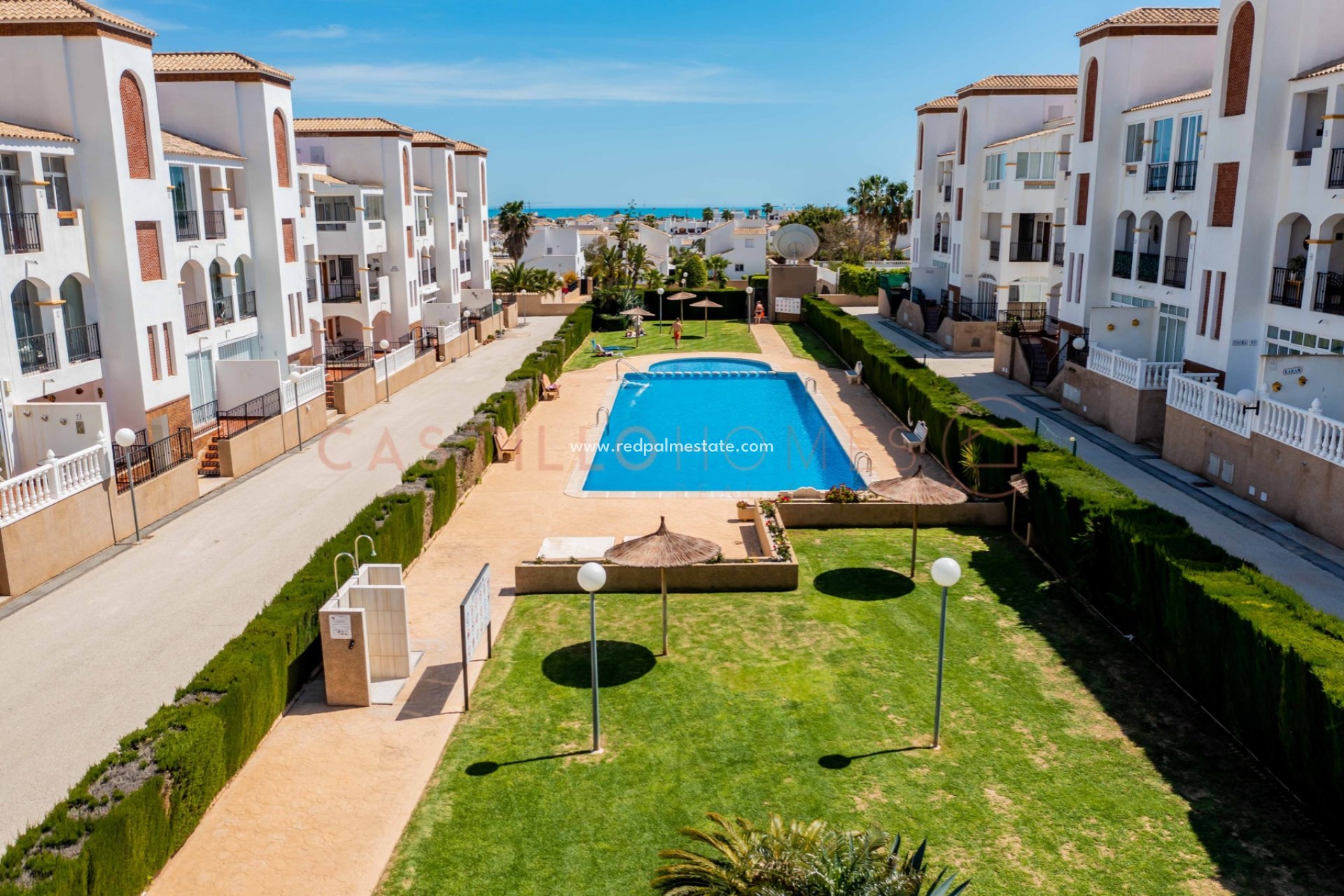 Herverkoop - Vrijstaande villa -
Orihuela Costa - Punta Prima