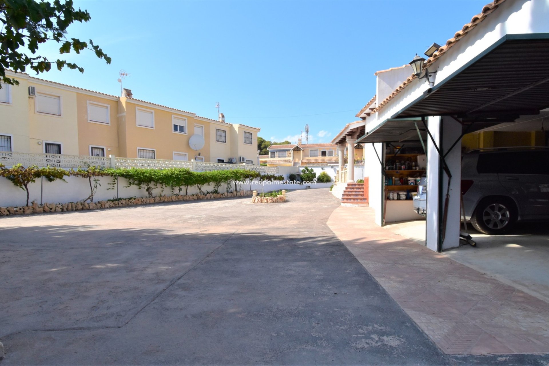 Herverkoop - Vrijstaande villa -
Orihuela Costa