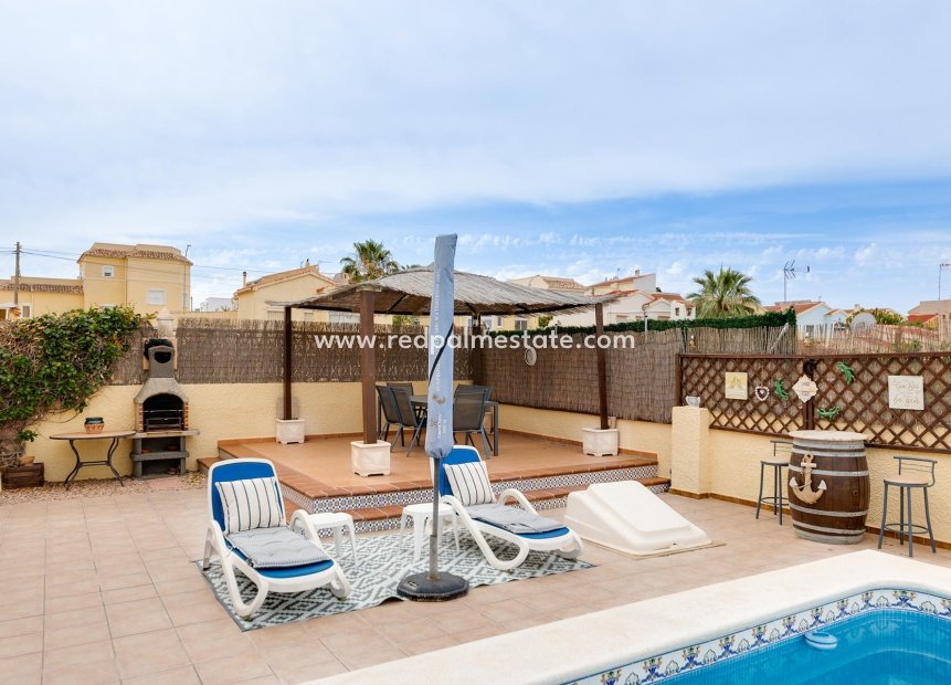 Herverkoop - Vrijstaande villa -
San Fulgencio - Costa Blanca