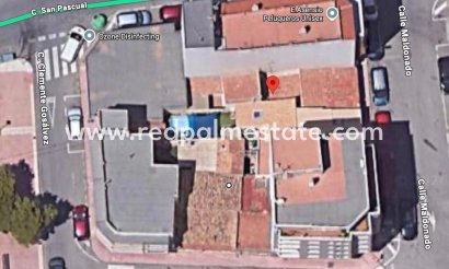 Komplott - Återförsäljning - Torrevieja - Torrevieja