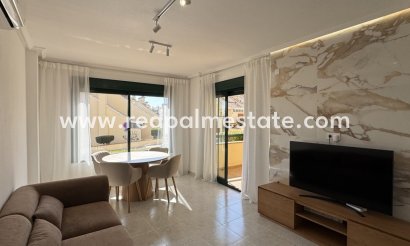 Lägenhet - Återförsäljning -
            Orihuela Costa - ALR-60402