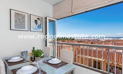 Lägenhet - Återförsäljning - Torrevieja - Acequión