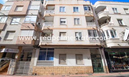 Lägenhet - Återförsäljning - Torrevieja - Centro Torrevieja