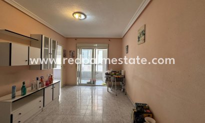 Lägenhet - Återförsäljning - Torrevieja - Centro Torrevieja