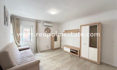 Lägenhet - Återförsäljning - Torrevieja - Centro Torrevieja