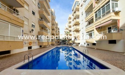 Lägenhet - Återförsäljning -
            Torrevieja - IH-35510
