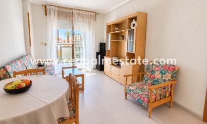Lägenhet - Återförsäljning - Torrevieja - La Siesta - El Salado - Torreta