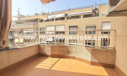 Lägenhet - Återförsäljning - Torrevieja - Los Balcones