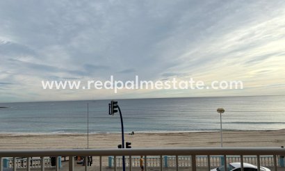 Lägenhet - Återförsäljning - Torrevieja - Playa de los Locos