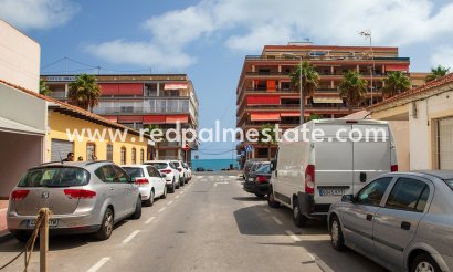 Lägenhet - Återförsäljning - Torrevieja - Playa de los Naufragos