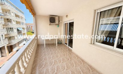 Lägenhet - Återförsäljning - Torrevieja - Playa del Cura