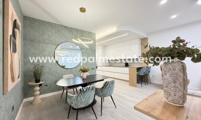 Lägenhet - Återförsäljning - Torrevieja - Playa del Cura