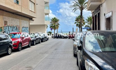 Lägenhet - Återförsäljning - Torrevieja - Playa del Cura