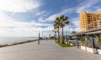 Lägenhet - Återförsäljning - Torrevieja - Playa del Cura