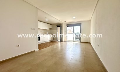 Lägenhet - Återförsäljning - Torrevieja - Torrevieja