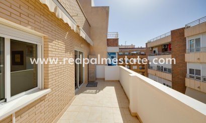 Lägenhet - Återförsäljning - Torrevieja - Torrevieja