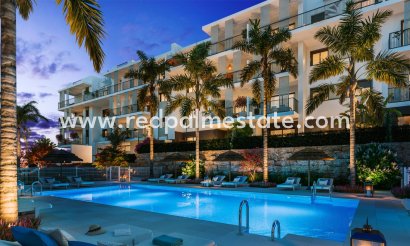 Lägenhet - Nybyggnation - Estepona - Playa La Rada