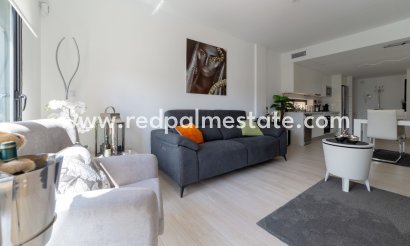 Lägenhet Penthouse - Återförsäljning - Orihuela Costa - Villamartin