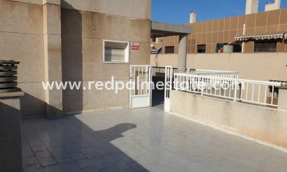 Lägenhet Penthouse - Återförsäljning - Torrevieja - Center