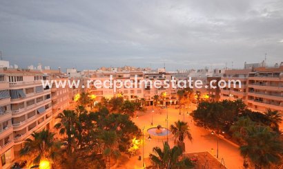 Lägenhet Penthouse - Återförsäljning - Torrevieja - Playa del Cura