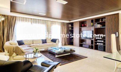 Lägenhet Penthouse - Återförsäljning - Torrevieja - Torrevieja