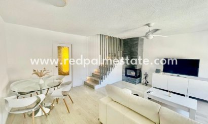 Maison de ville - Revente - Aquilas - Aquilas