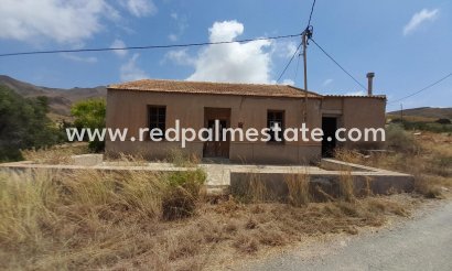 Maison de ville - Revente - Cartagena -
                Perín