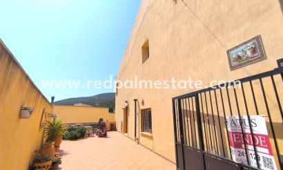 Maison de ville - Revente - Casas del Senor - Inland