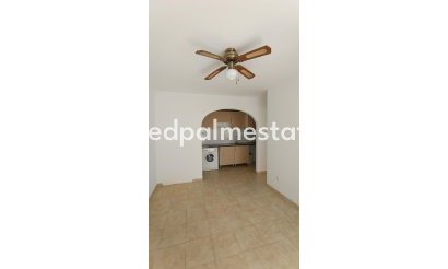 Maison de ville - Revente - Torrevieja -
                Los balcones