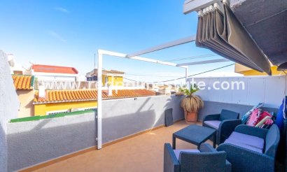 Maison de ville - Revente -
            Torrevieja - MR2-62258