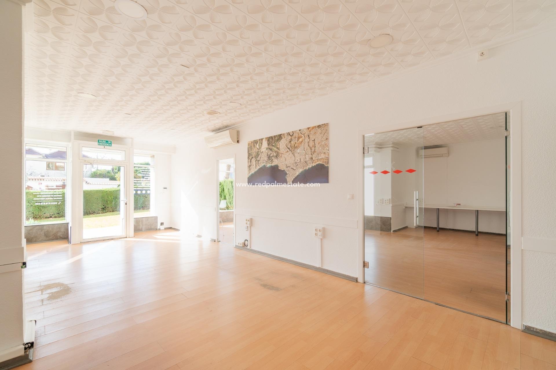  - Negocio -
Orihuela Costa - La Zenia