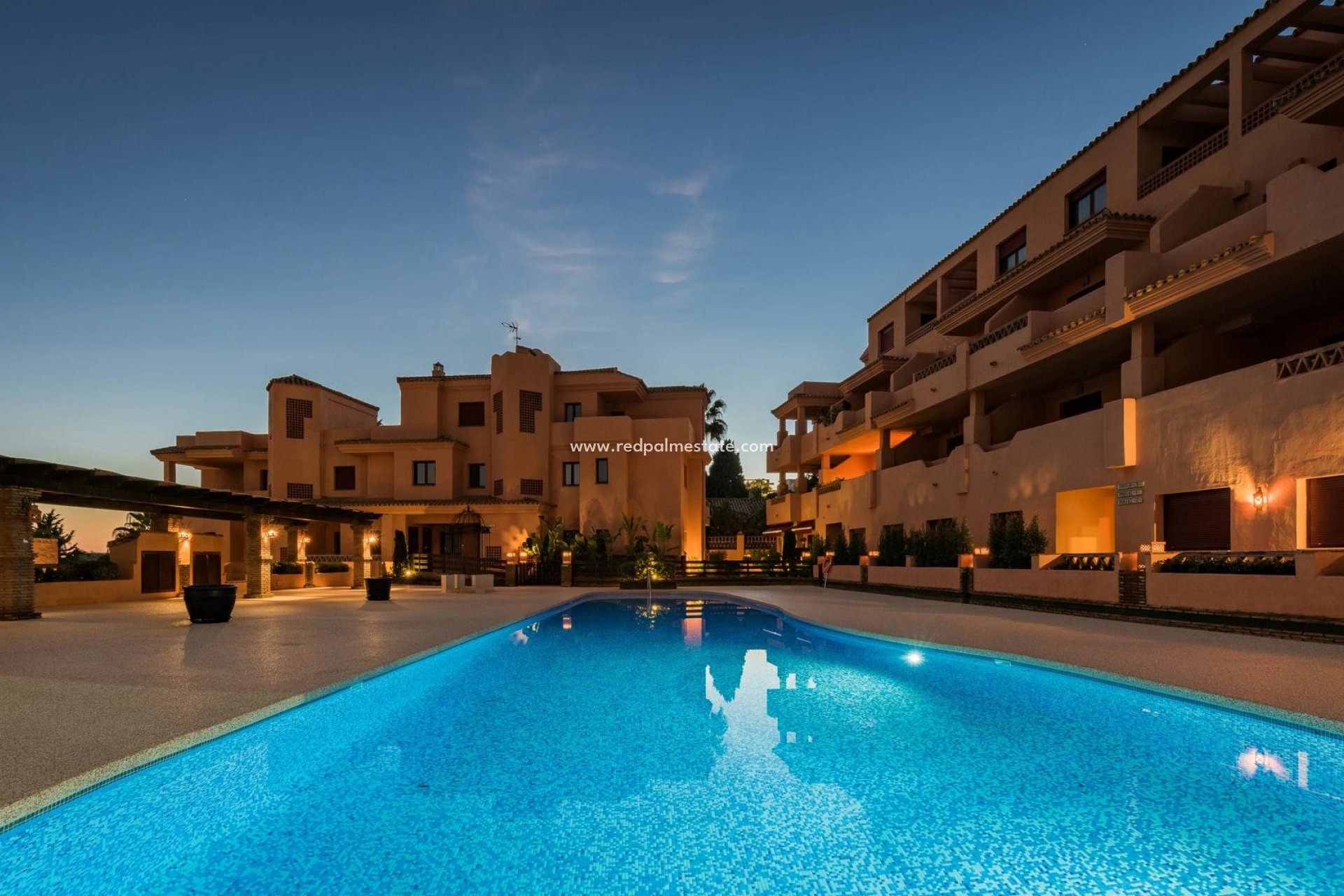 New Build - Apartment -
Benahavís