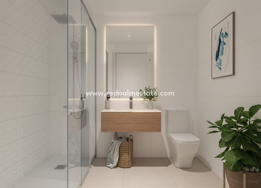New Build - Apartment -
Estepona