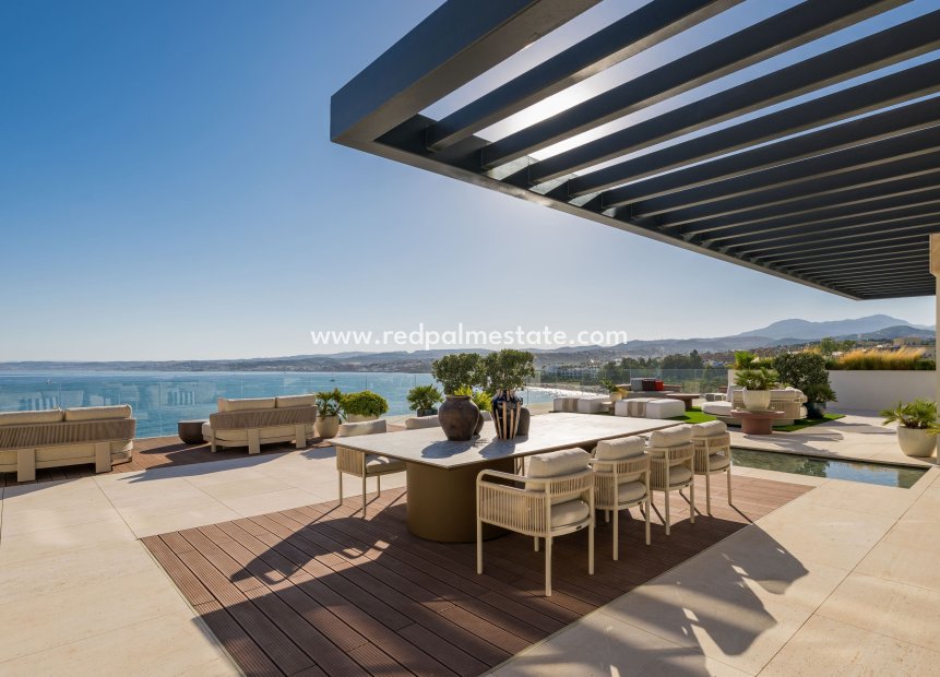 New Build - Apartment -
Estepona