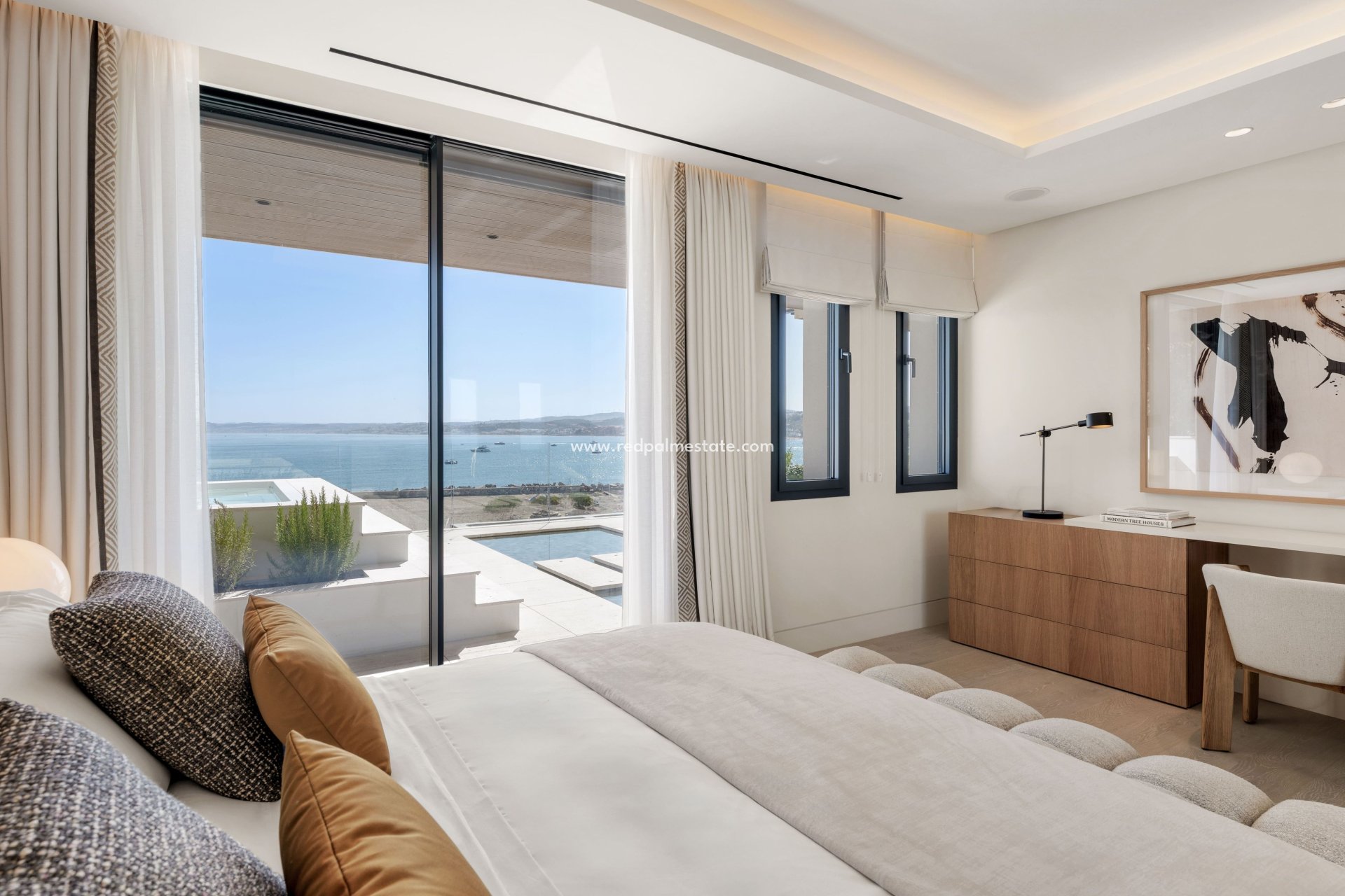 New Build - Apartment -
Estepona