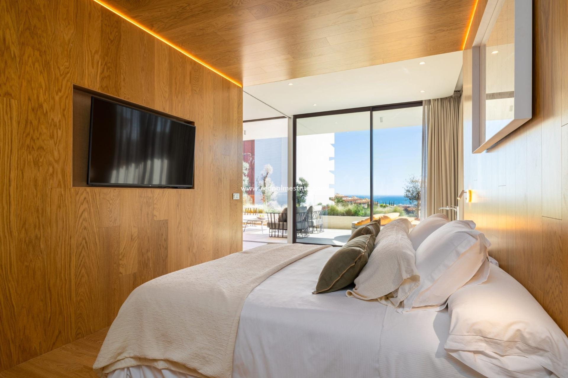 New Build - Apartment -
Fuengirola - Higueron