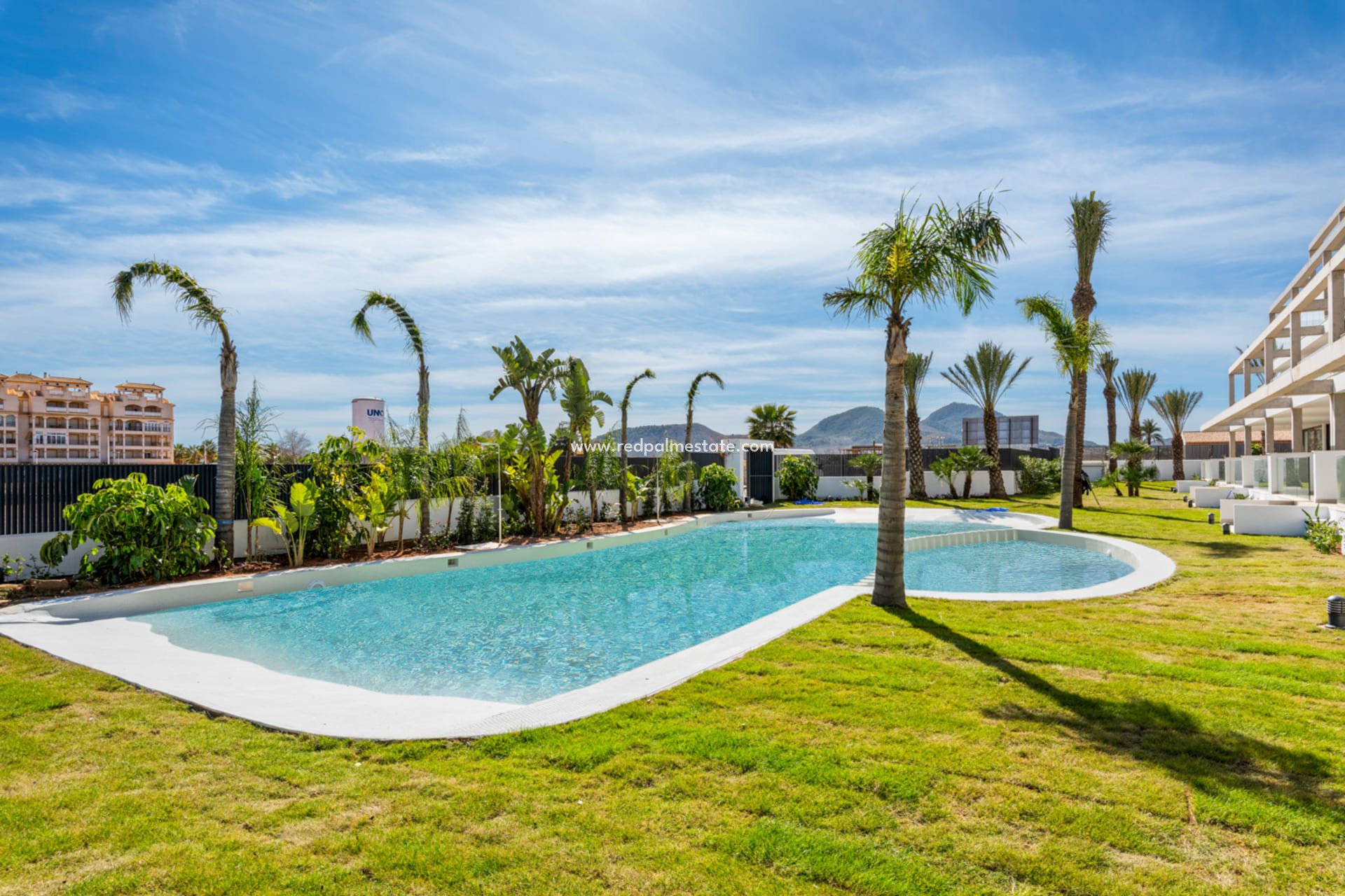 New Build - Apartment -
Islas Menores