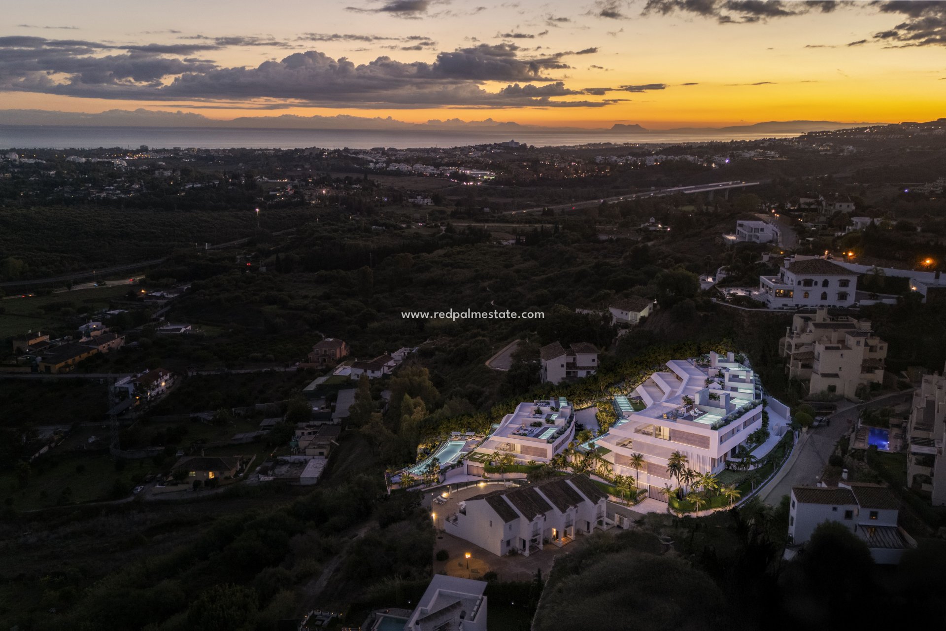 New Build - Apartment -
Marbella