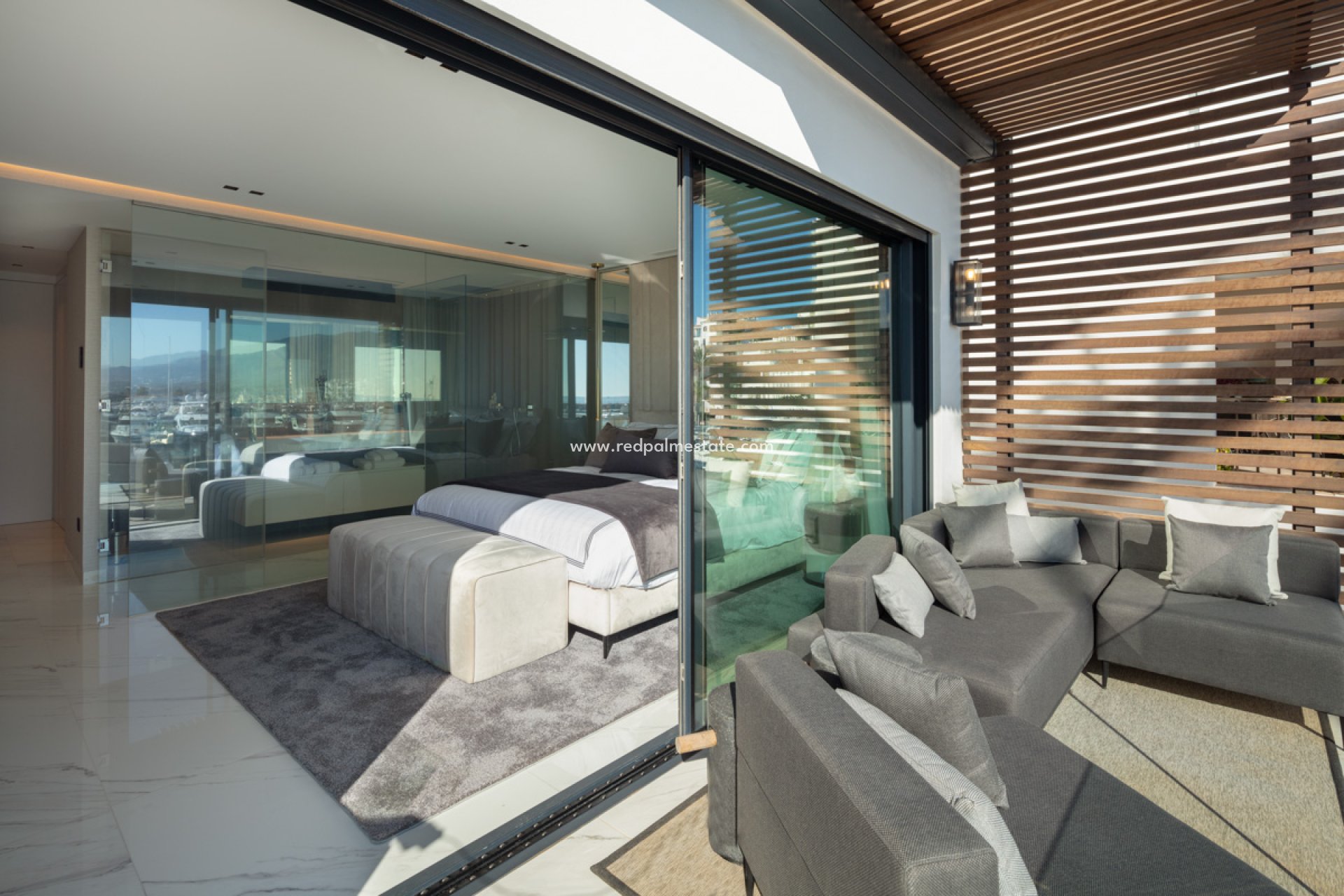 New Build - Apartment -
Marbella