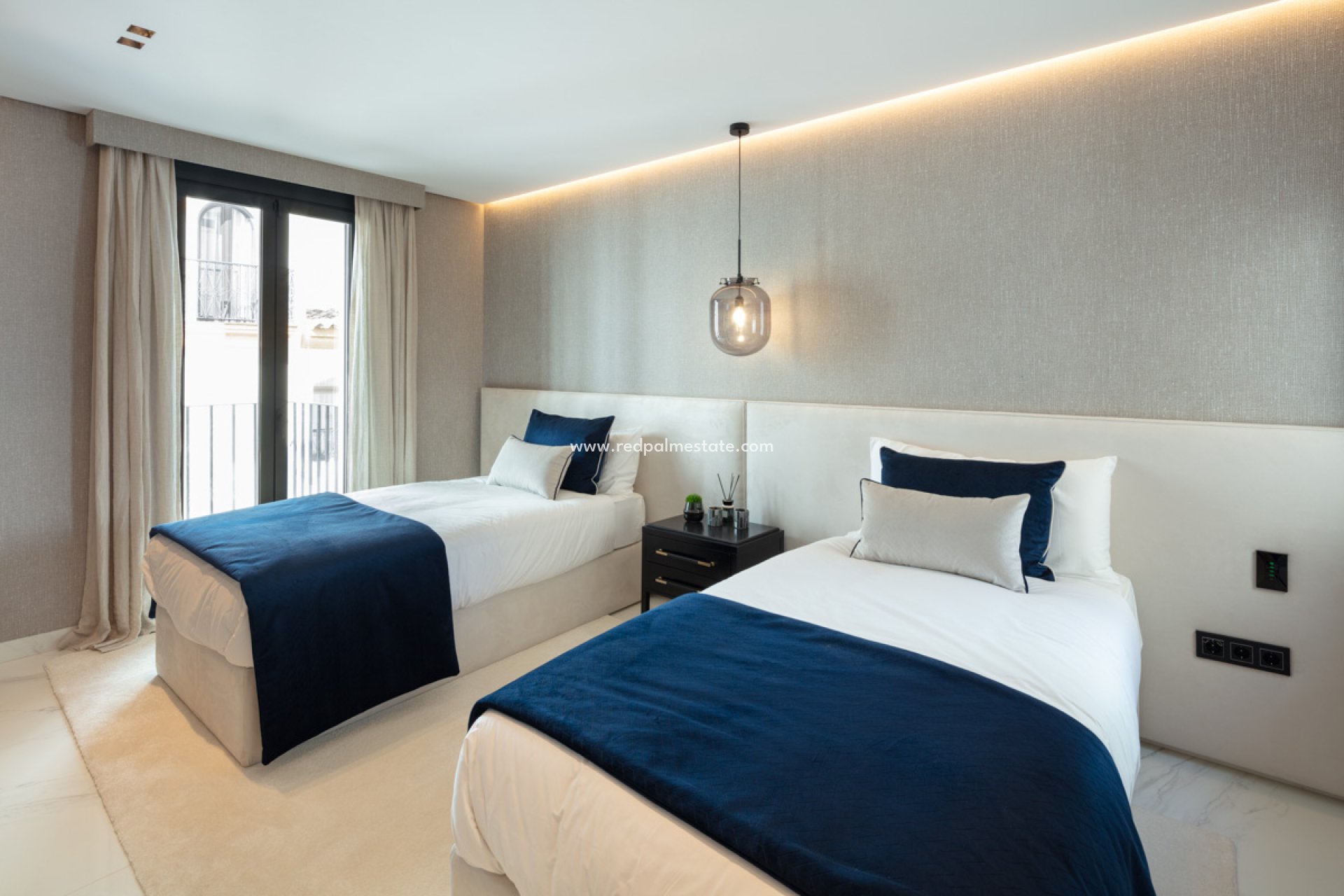 New Build - Apartment -
Marbella
