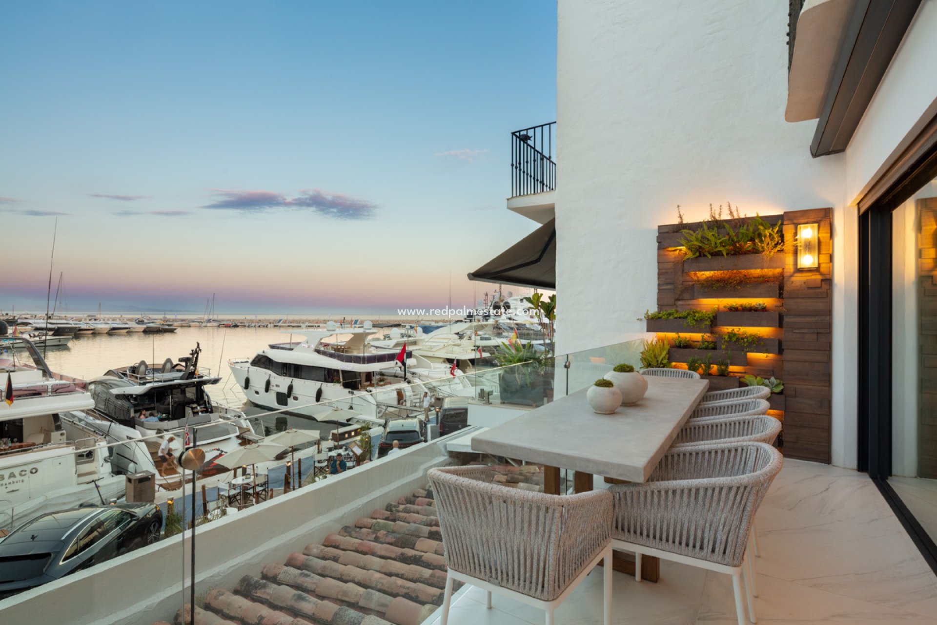 New Build - Apartment -
Marbella