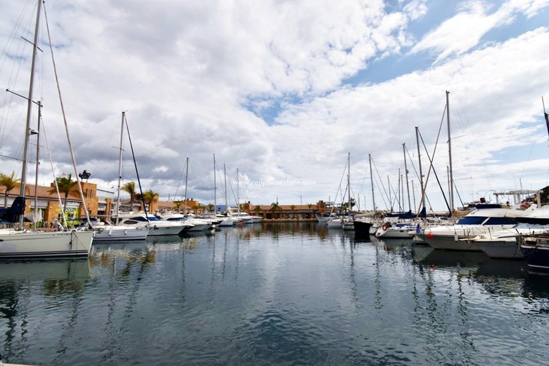 New Build - Apartment -
Mazarron - Playa del Puerto