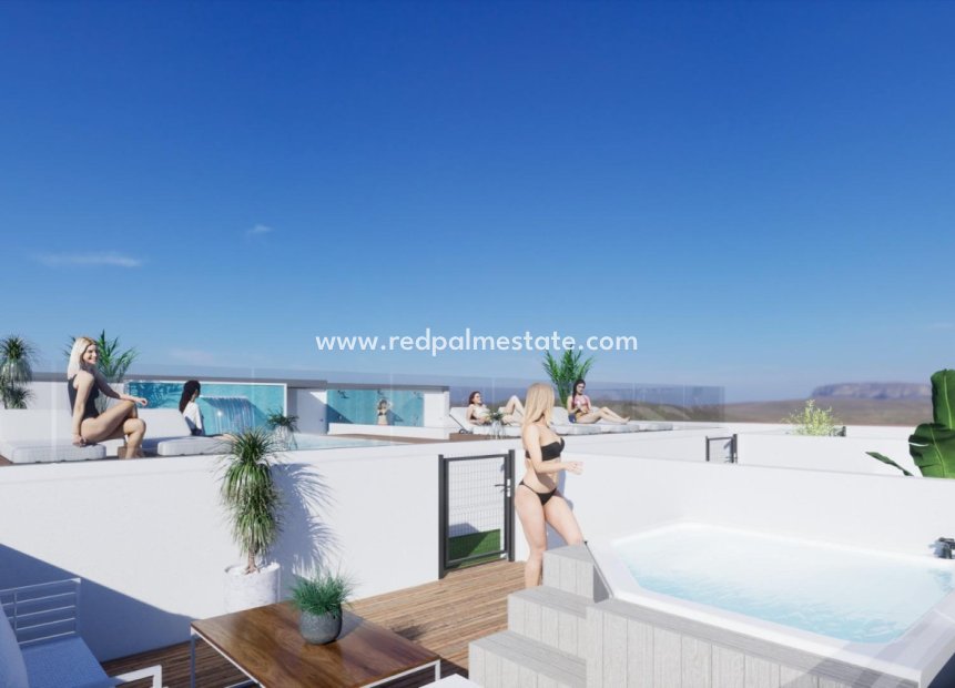 New Build - Apartment Penthouse -
Torrevieja - Center