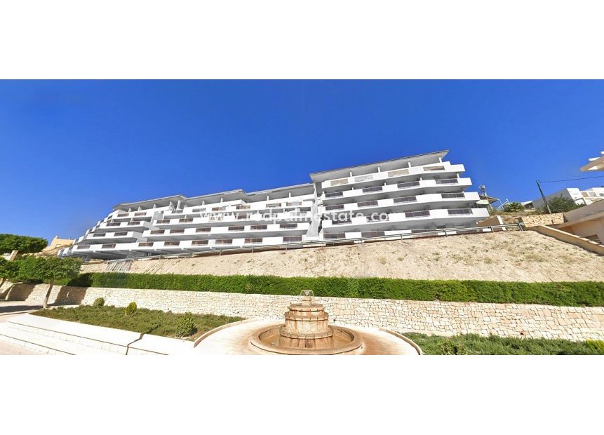 New Build - Apartment -
Relleu - pueblo