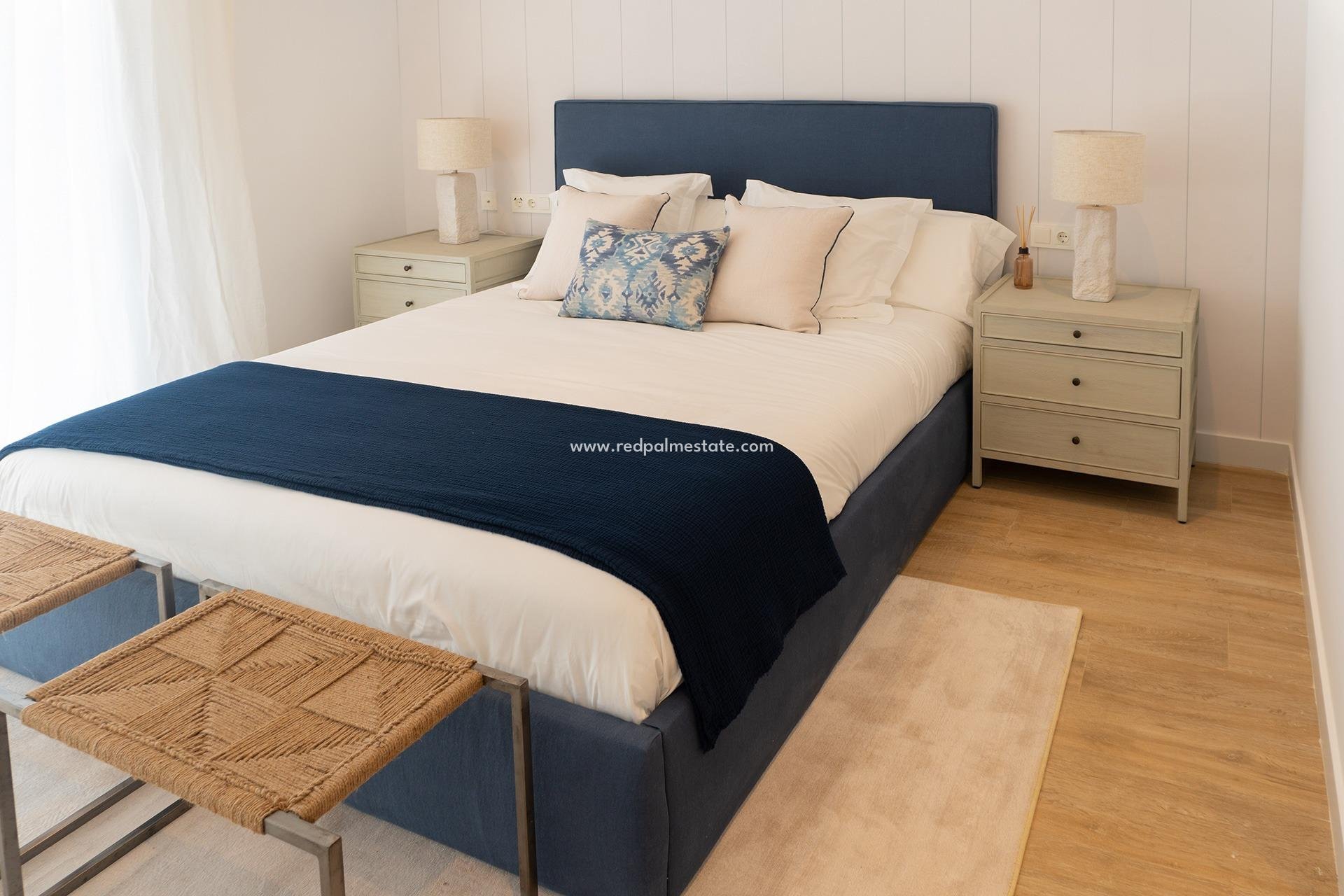 New Build - Apartments -
Casares - Camarate