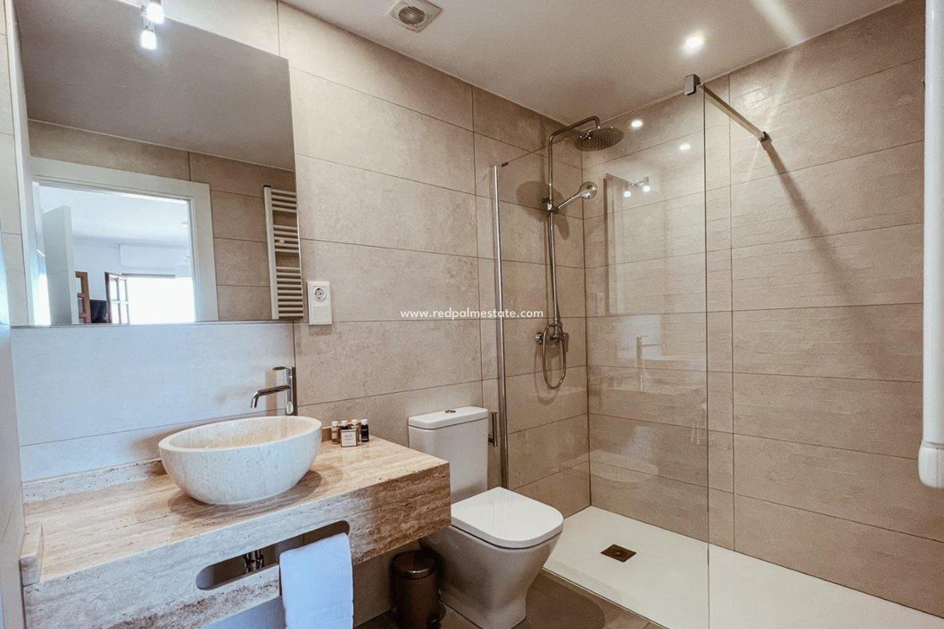 New Build - Apartments -
Cuevas Del Almanzora - Desert Springs Golf Club