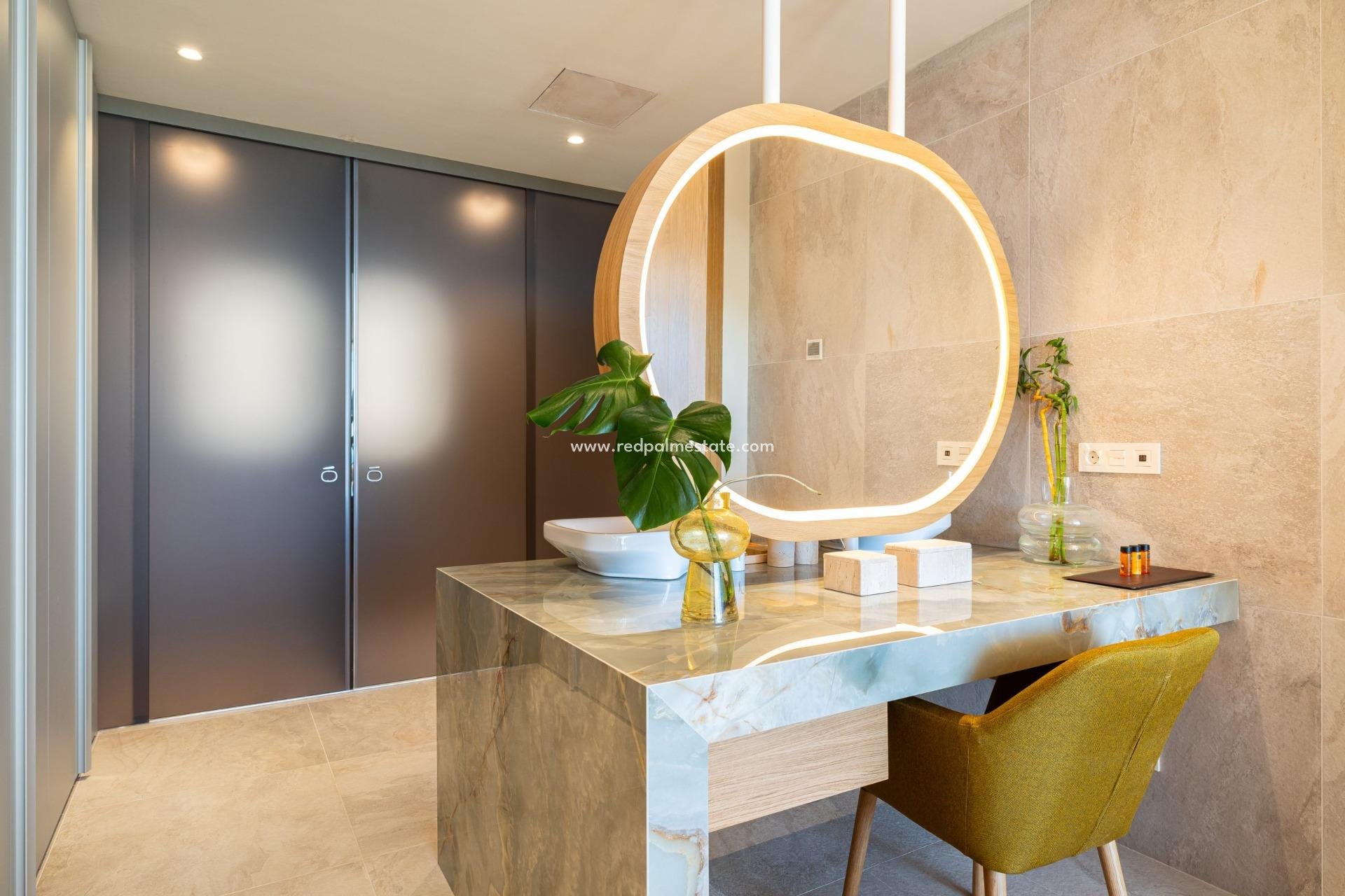 New Build - Apartments -
Fuengirola - Higueron