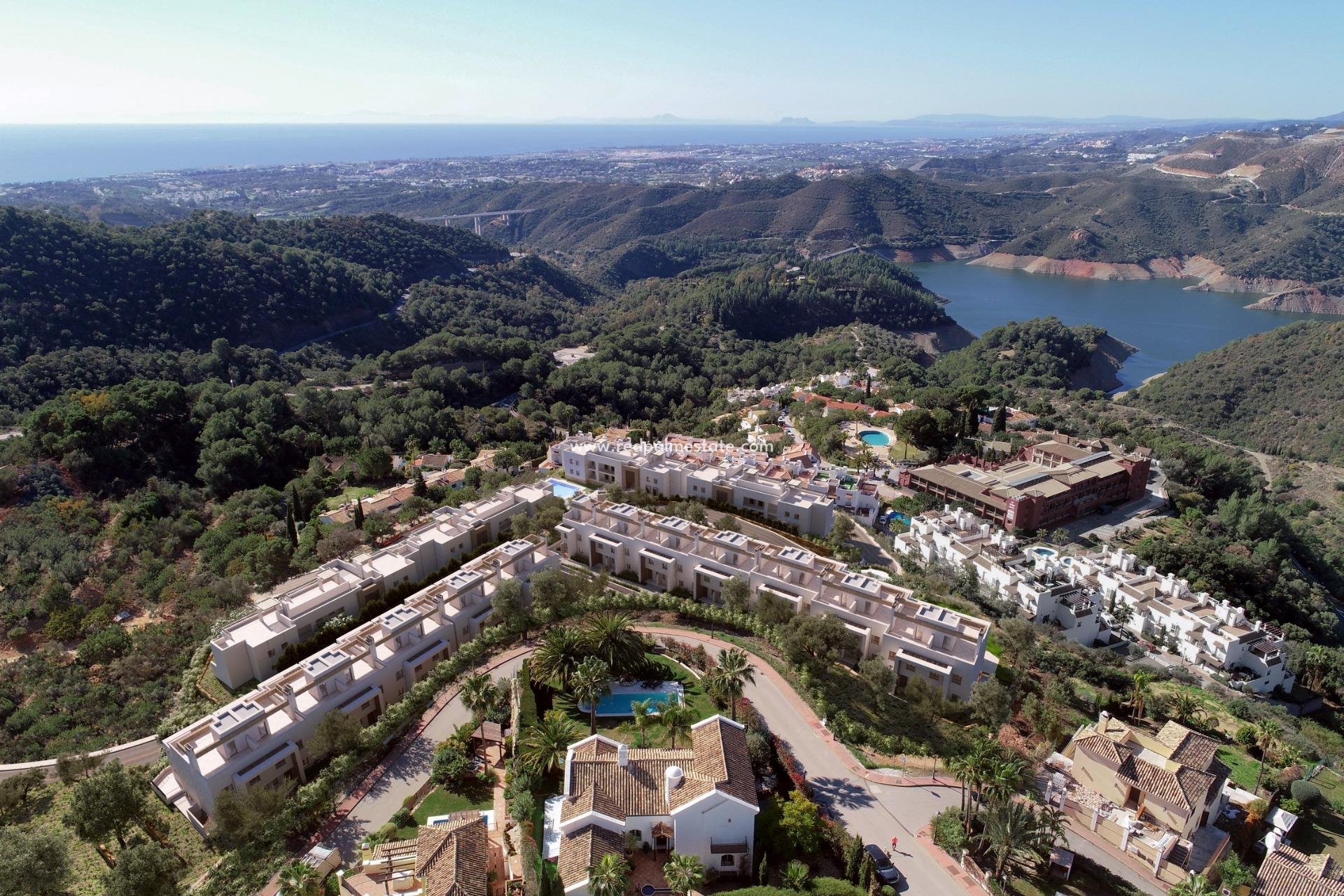 New Build - Apartments -
Istán - Cerros De Los Lagos