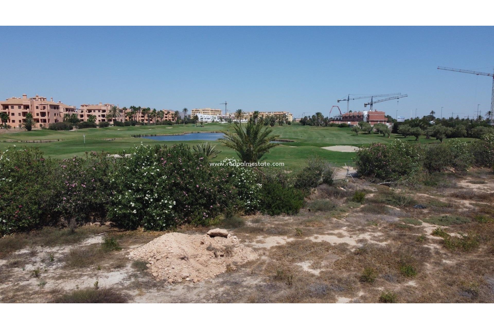 New Build - Apartments -
Los Alczares - La Serena Golf